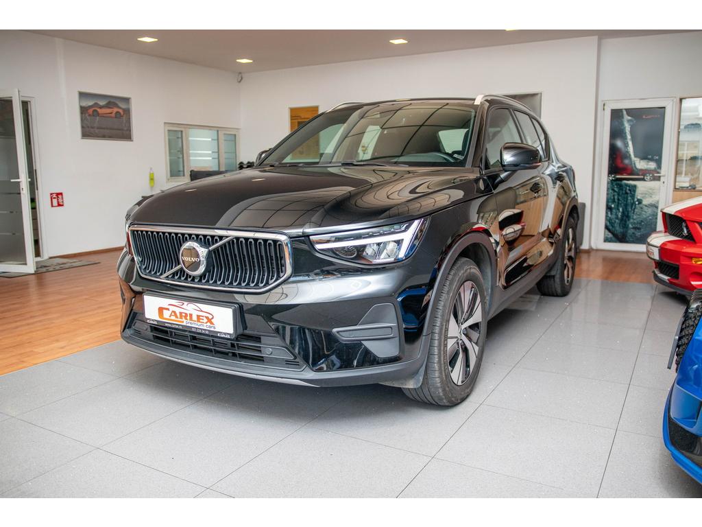 Volvo XC 40 T2 AT8 Momentum